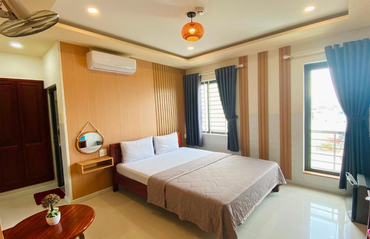 Thien Hai 2 Hotel Куинён Экстерьер фото